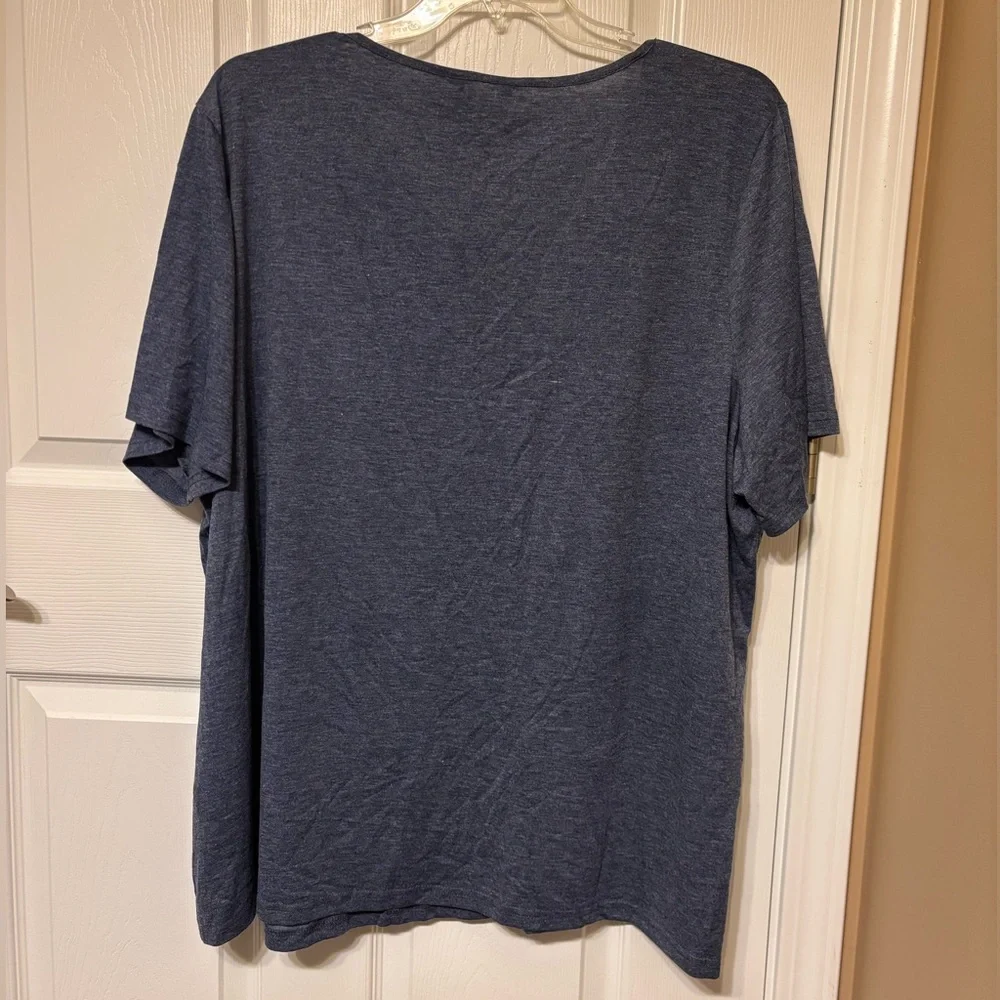 Bloomchic Women’s V-Neck Shirt - Picture 3 of 5